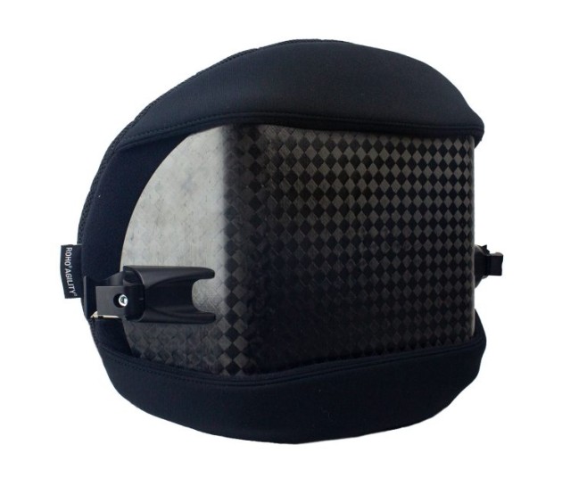 Carbon_AG2_16x10_2019-640x640__43587-630x545