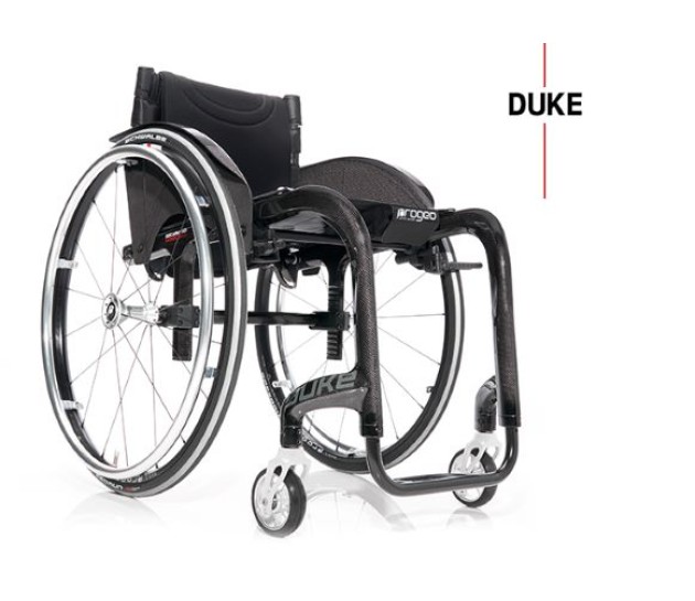 TAB01_DUKE_01_A__16638-630x545