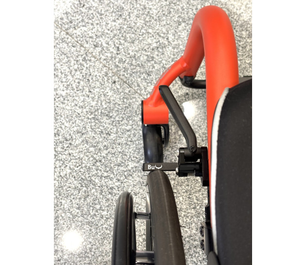 Bull Push to Lock Brakes